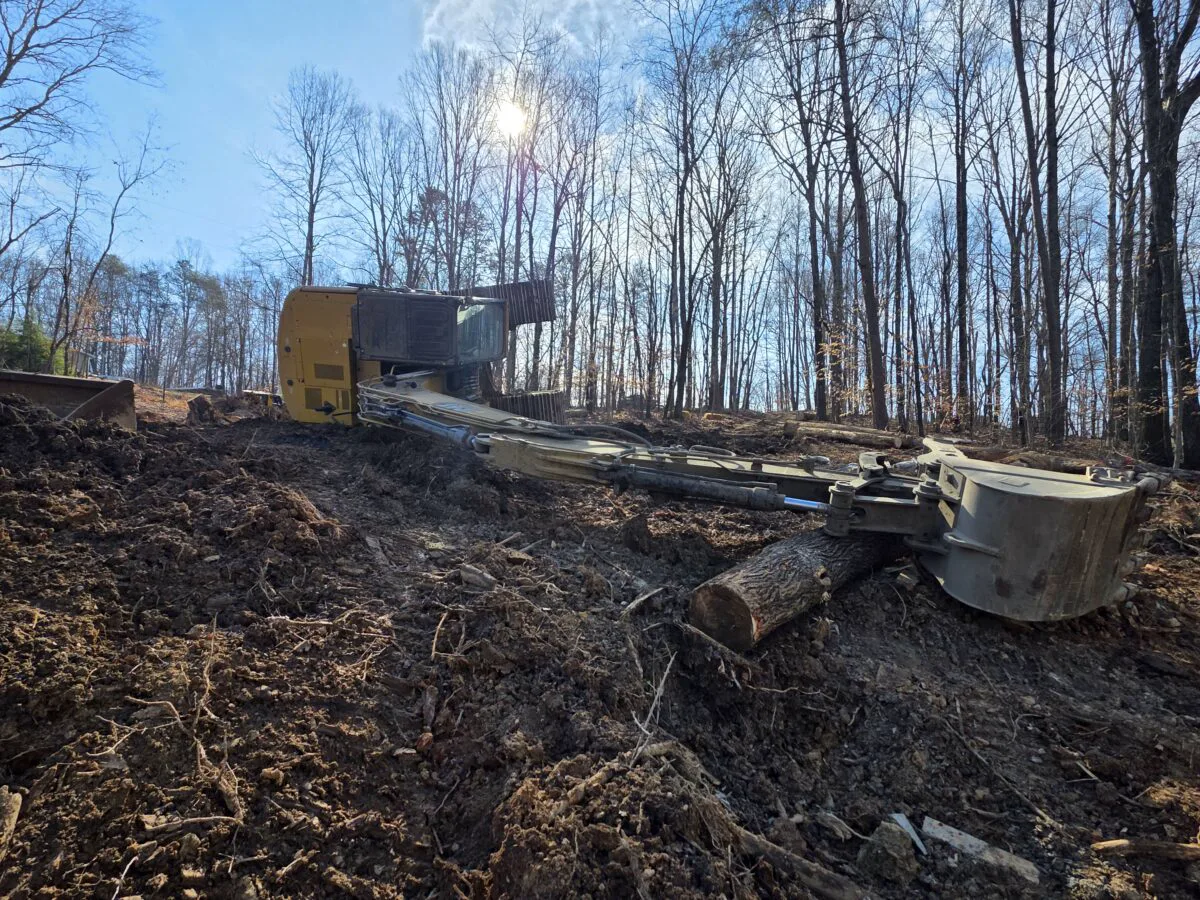 Joe’s Tow specialized off-road machinery recovery Heavy machinery recovery in wooded terrain